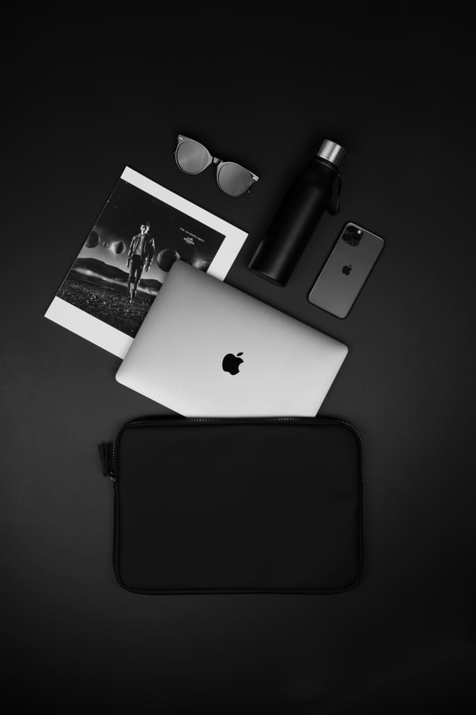 Laptop Case 15" - Black - Image 7