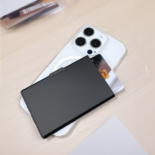 Magnetic Aluminium Card Holder - Image 2