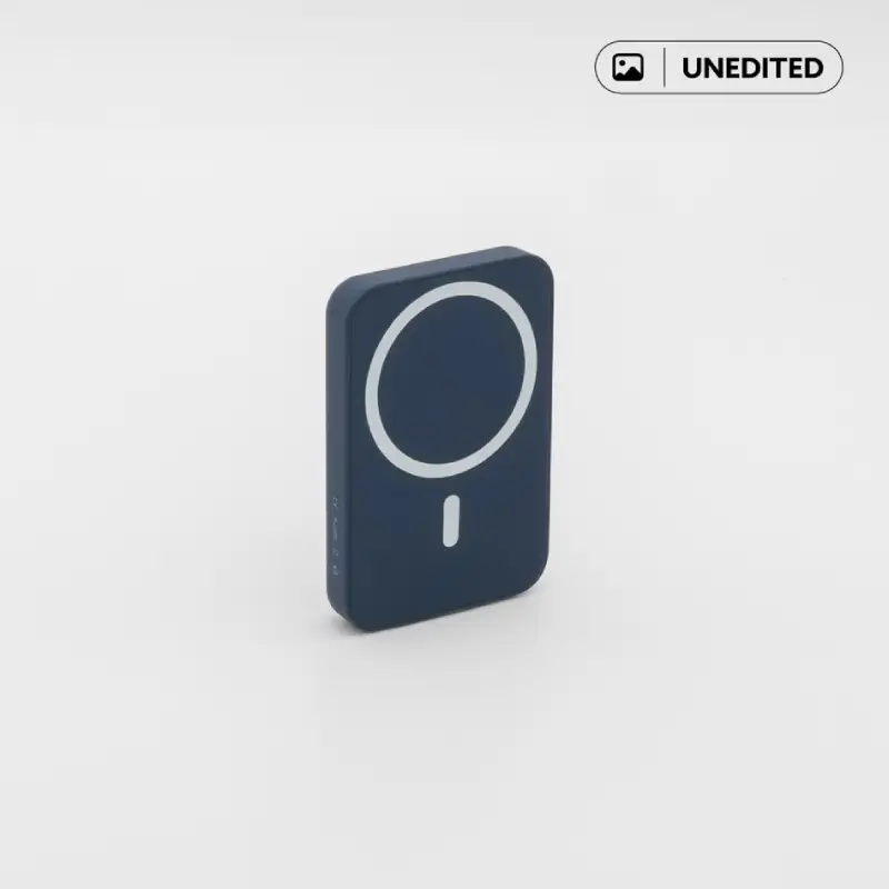 Maglite 5K - 5000 mAh Magnetic Wireless Power Bank - Navy Blue - Image 7
